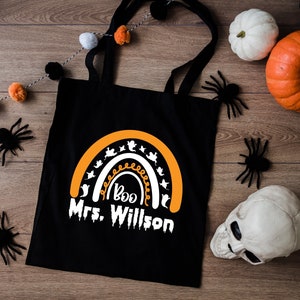 Personalized Teacher Gift For Halloween, Personalized Halloween Gift for Teacher, Halloween Bag For Teacher, Personalized Halloween Gift Bag