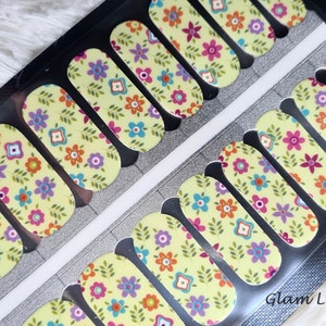 Flowers Nail Wraps/ Nail Strips/ Nail Stickers/ full nail wrap/ stick on nails/ nail art sticker/ nail wraps for women/ floral nailart/
