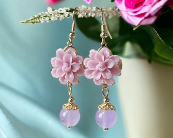 Vintage Pink Floral Earrings For Christmas Gift For Mom Elegant Dahlia Flower Dangles For Birthday Gift For Best Friend