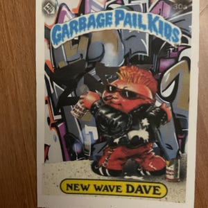 Garbage Pail Kids の手作りグラフィティ風トレーディングカード 2 枚パック。