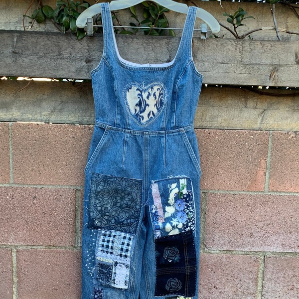 Neu gestaltete Denim-Overalls