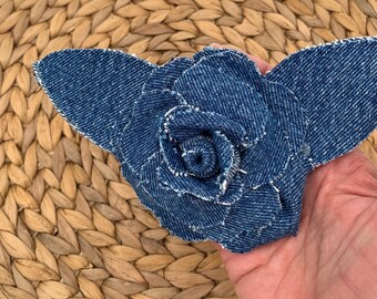 Upcycled Denim Rose Brooch: Eco Chic Jeans Flower Pin
