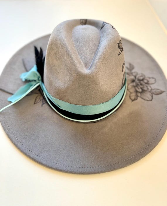 Fedora Hat: Grey Wide Brim Vegan Suede Burned Floral Design  display picture 3