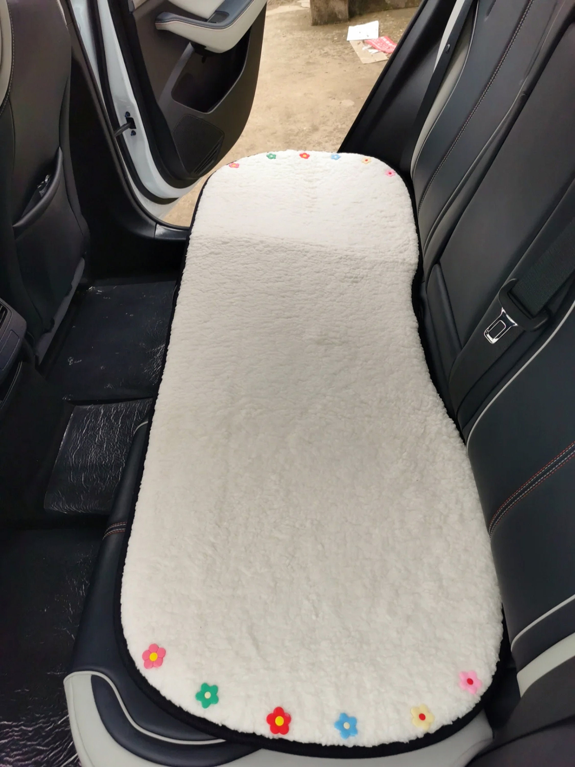 Furry Car Seat Cover,waist Daisy Cushion for Women,flower Seat Covers