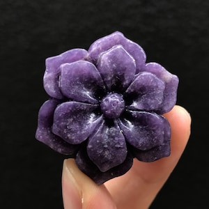 35mm+ Natural Lepidolite Flower,Hand Carved Flower,Lepidolite Carving,Reiki Healing,Home Decoration,Collection,Crystal Gift 1PC