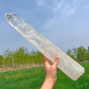 17.4&quot; Natural Clear Quartz Obelisk,Quartz Crystal Tower,Large Crystal Tower,Mineral Specimen,Crystal Wand Point,Healing Magic Wand,Gift,Rock