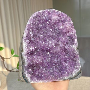 6.4LB Natural Amethyst Geode,Amethyst Cluster,Raw Amethyst Quartz Rock,Amethyst Piont,Crystal VUG,Mineral Specimen,Reiki Heal,Crystal Gifts