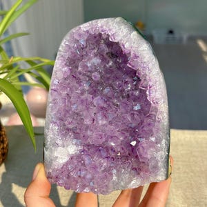 3.5LB Natural Amethyst Geode,Amethyst Cluster,Raw Amethyst Quartz Rock,Amethyst Piont,Crystal VUG,Mineral Specimen,Reiki Heal,Crystal Gifts