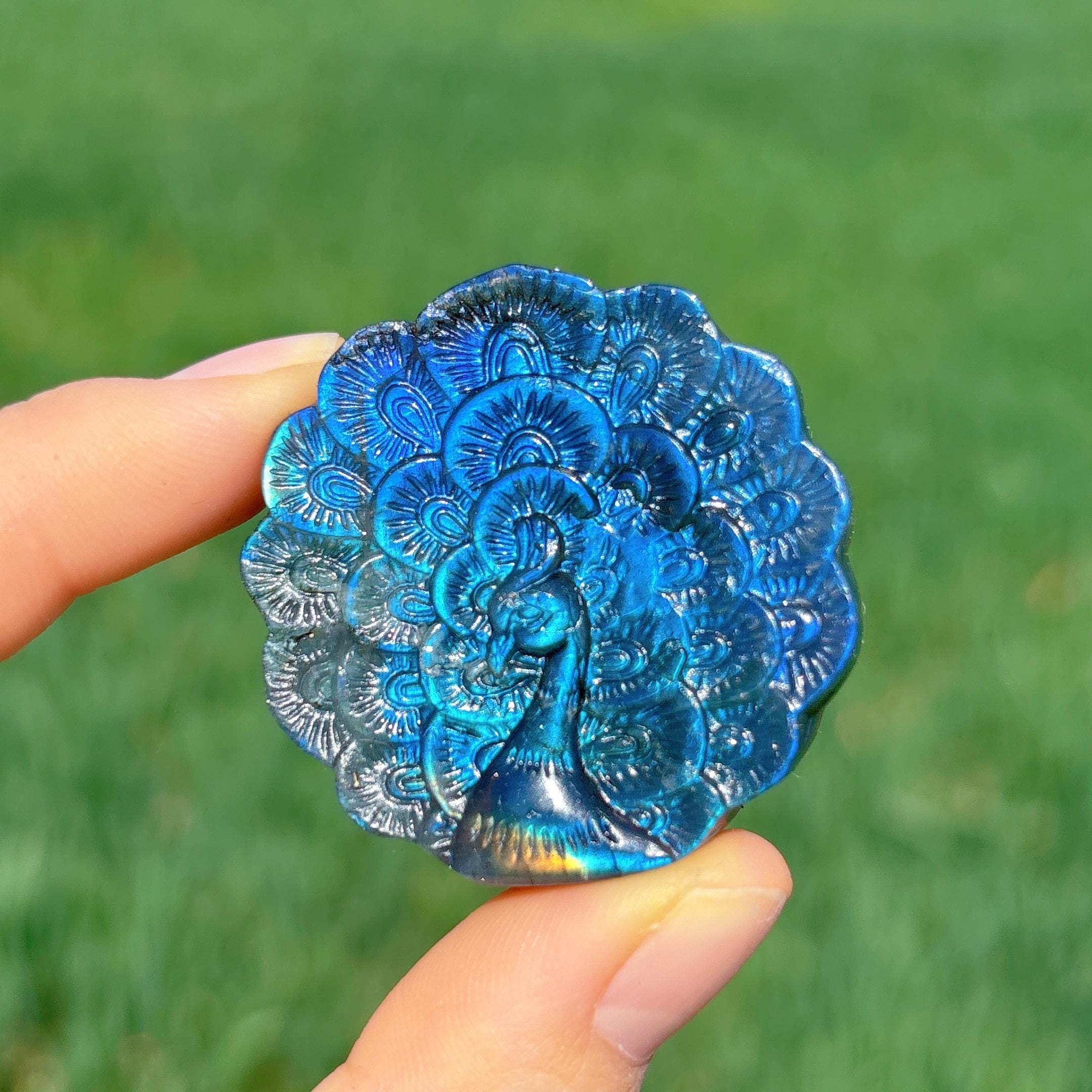 Natural Labradorite Peacock,Quartz Crystal Peacock,Mineral Sample,Crystal Pendant,Crystal Animal,Reiki Healing,Crystal Gift,Crystal Energy
