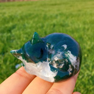 2“Natural Moss Agate Carving Sleeping Cat,Crystal Cat,Creative Crystal Animal Carving,Home Decor,Crystal Home Decor,Crystal Gift
