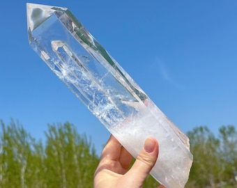 Obelisco de cuarzo transparente natural de 2,9 libras, torre de cristal de cuarzo, torre de cristal grande, espécimen mineral, punta de varita de cristal, varita mágica curativa, regalos