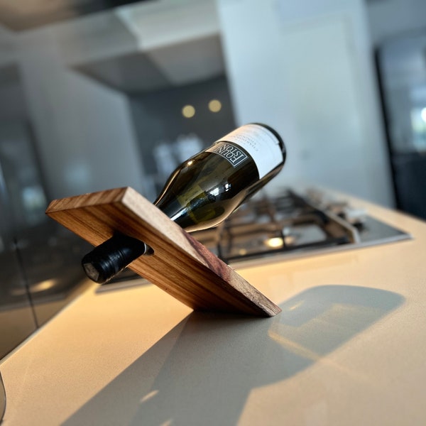 MAGIC Wine Bottle Holder