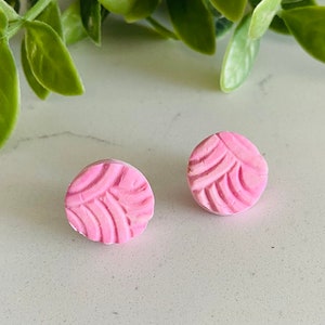 Pink Polymer clay stud earrings, pink polymer clay earrings, pink earrings studs, pink clay earrings