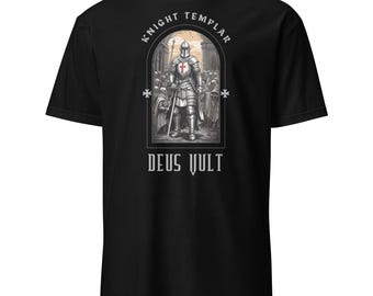 T-shirt of the Knights Templar, Deus Vult, leaders in the crusades and guardians of the faith. Perfect for history buffs
