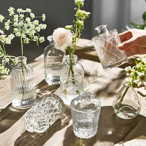 Ręcznie robiony wazon ze szkła francuskiego z reliefem: Nordic Home Decor