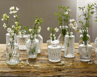 Ensemble de vases en verre à motifs en relief, petit vase de fleurs moderne en relief, décoration de chambre nordique élégante, cadeau de bienvenue à la maison fait main pour elle