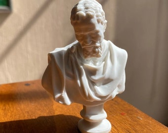 Piccola statua a busto realizzata in resina Michelangelo fatta a mano