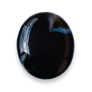 Black & White Agate (Aqeeq) 100% Natural gemstone High Quality Pendant Size Pear shape Gemstone Carat-124.65 Size-43x37x8MM and(extra gift)
