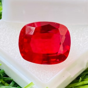 New Arrival!!! Red Sapphire High quality Gemstone cushion  shape ring size gemstone size-15x12x8MM carat-17.70 and (extra gift)