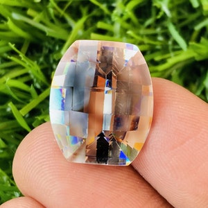 White Sapphire High quality gemstone top AA++ Fancy cut Fancy Shape Gemstone Size-18x15x9MM Carat-32.40 (and extra gift)