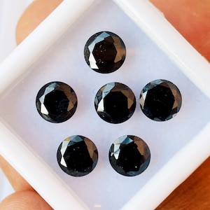Top!!! Black Sapphire 6Pieces Top A++ Quality Gemstone Round Shape Excellent gemstone size-6x6x3MM carat-9.00 and (extra gift)