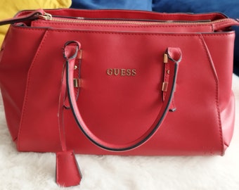 Guess rosa Handtasche mit Schultergurt, Guess Damenhandtasche, Geschenk für Sie,