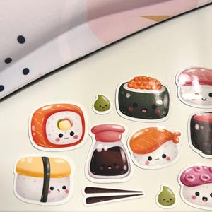 Joli pack d'autocollants en vinyle laminé Sushi | Pack d'autocollants pour famille Sushi | Cadeau pour les meilleurs amis gourmands, soeur et ami de la famille | Agenda décoratif décoratif