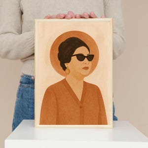 Umm Kulthum Portrait Print, Elegant Wall Art Inspired by the Egyptian Icon, Beige, Warm Earthy Background A2 - 59.4 x 42 cm