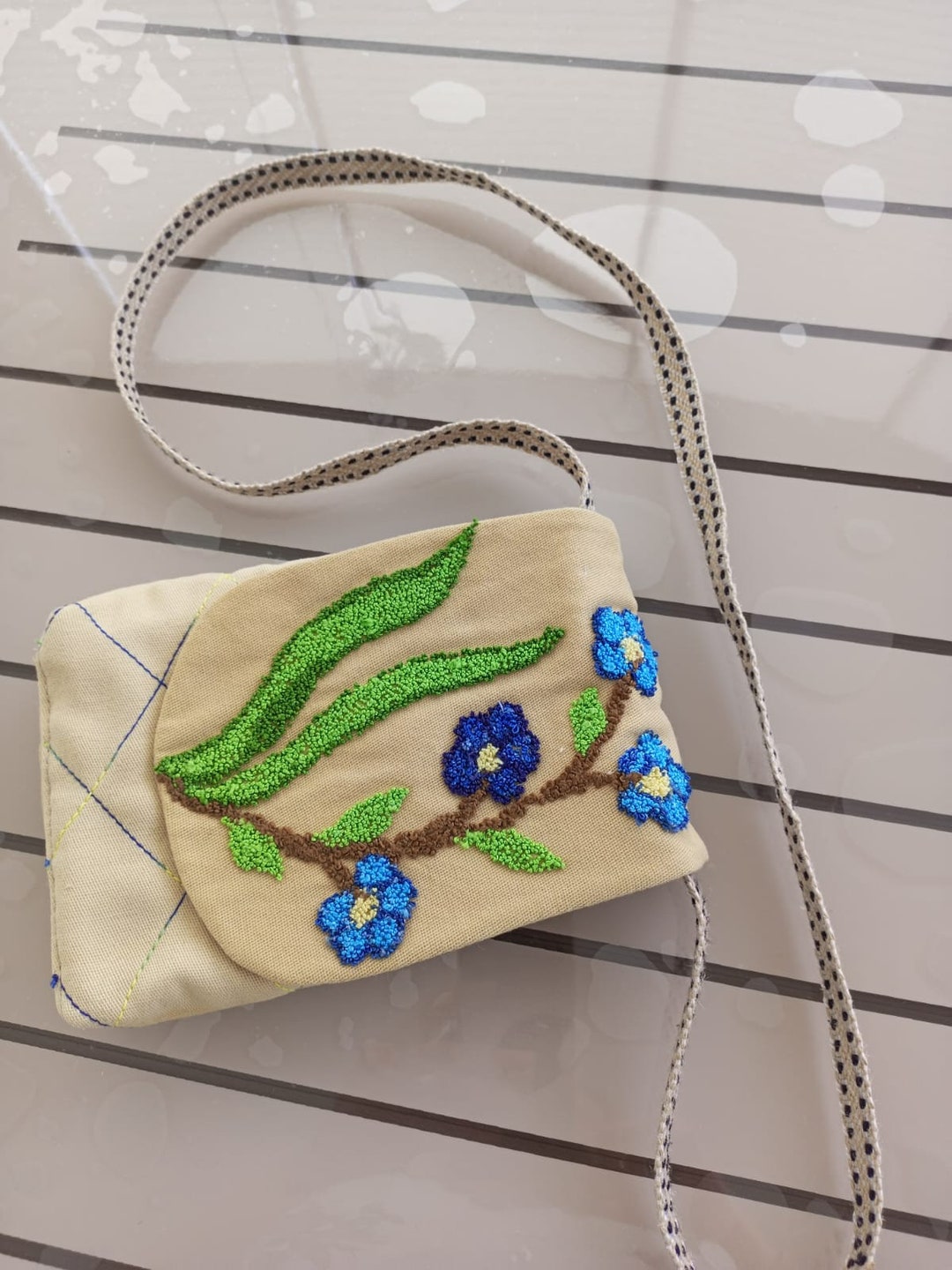 Gift for Friend, Practicle Bag, Bag for Phone, Bag With Punch Method, Shoulder Bag, Flower