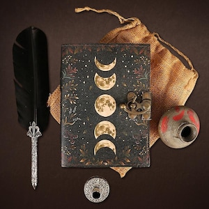 Diario in pelle con fasi lunari fatto a mano - Grimorio vintage con carta con bordo frastagliato / Stregoneria, libro degli incantesimi, diario lunare, regalo per donne e uomini