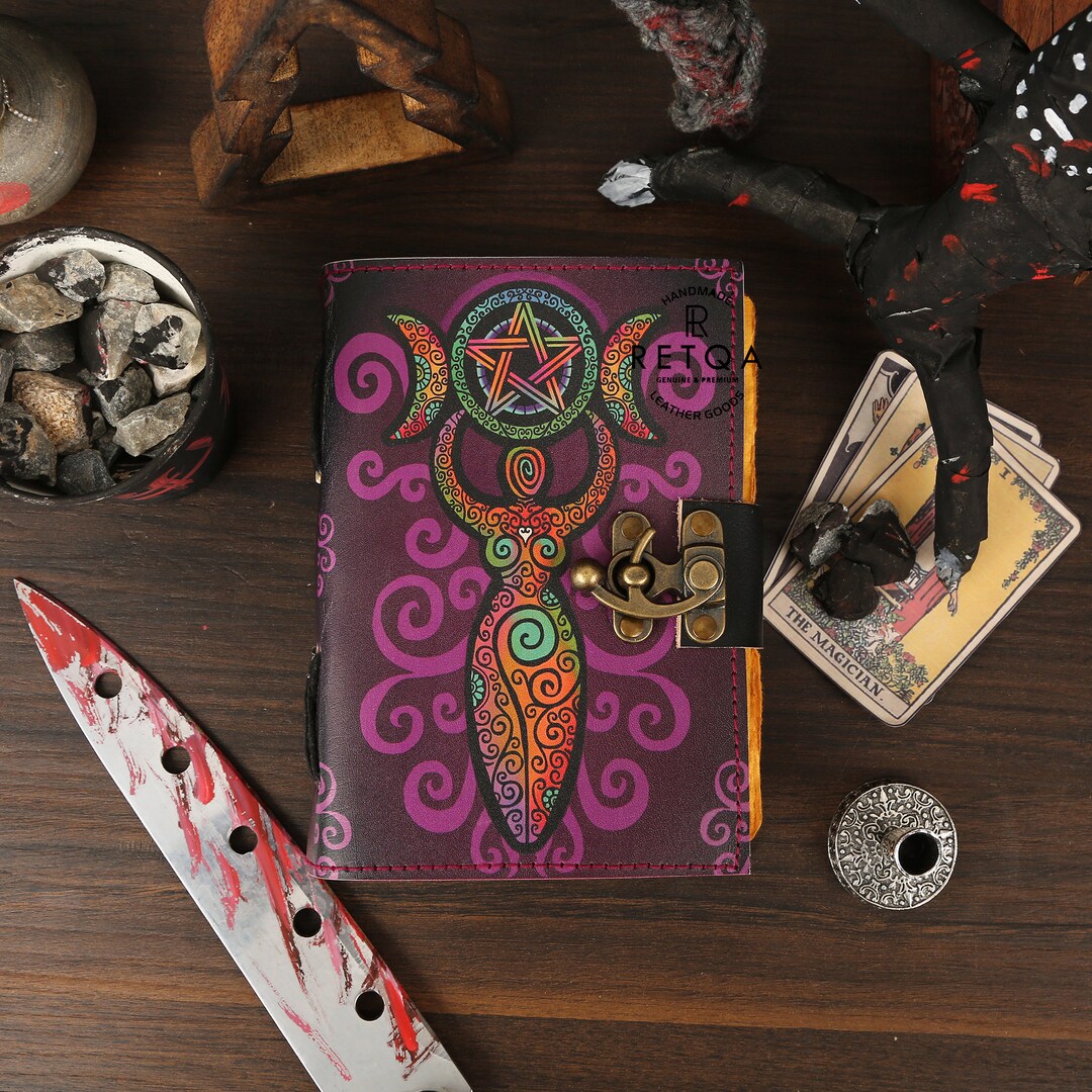 Blank Spell Book of Shadows Journal Triple Moon Pentagram With Lock ...