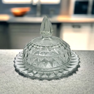 Vintage Windsor Diamond Domed Butter or Cheese Dish – Jeannette Glass Covered Server – Elegant Tableware & Housewarming Gift