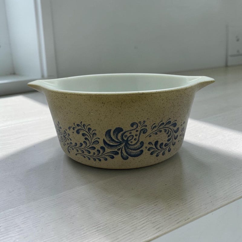 Homestead Pyrex 474 - Etsy