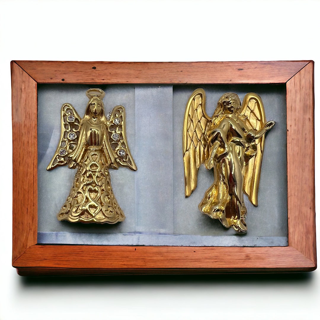 Vintage Angel Pins Gold Tone Brooches Perfect Jacket Accessories