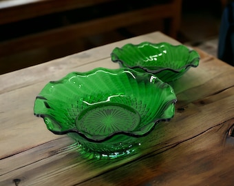 Vintage Anchor Hocking Glass Dish Ser of Two - Forest Green Glass Ruffled Edge Bowls Green Decor Bowl - Trinket Dish Ring Dish Candle Vessel