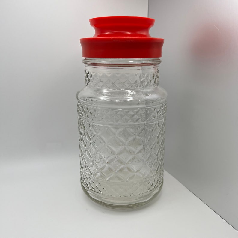 Vintage Anchor Hocking Glass Jar Canister Red Lid Quilt Pattern
