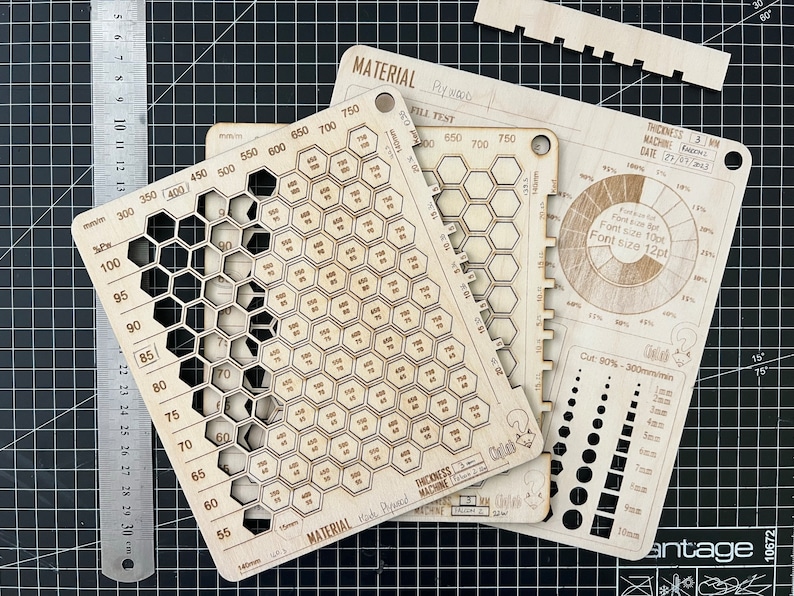 Ultimatives Laserkalibrierungspaket. Materialprüfung, Gravieren, Markieren und Schneiden. Parametrisches Vektorprojekt von Lightburn Bild 2