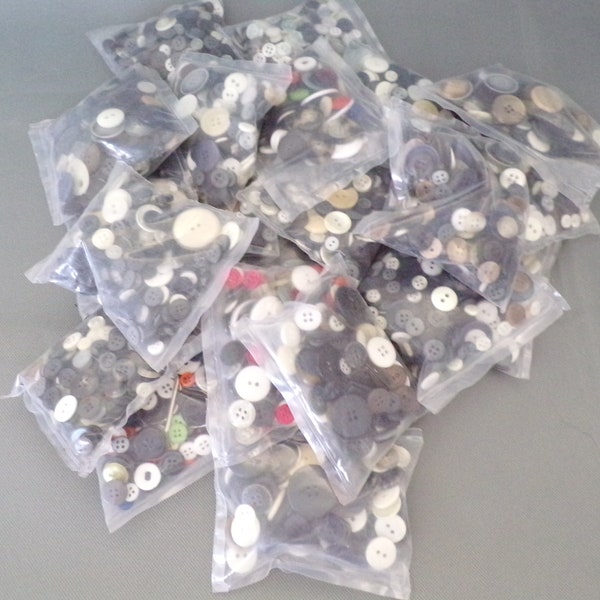 Lot 2 kg boutons mélange assortiment couture mercerie loisir créatif multicolore forme et couleur