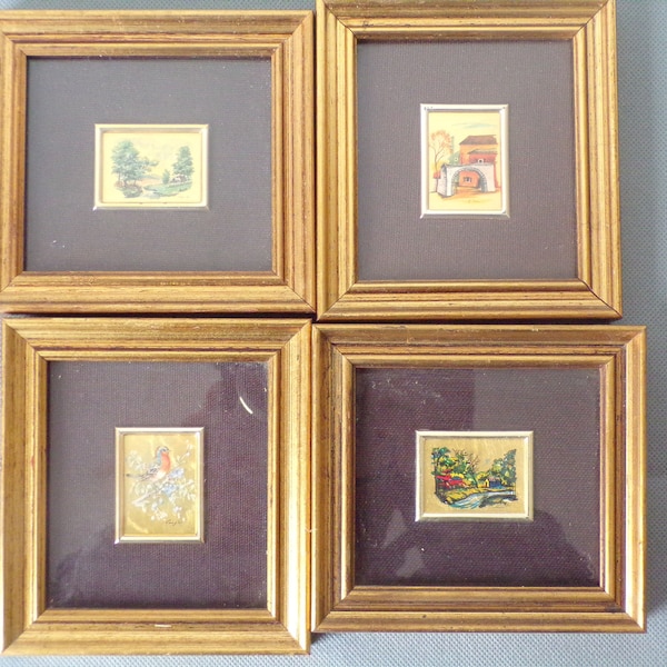 Lot de 4 cadres en bois dorés Lithographie à la feuille d'or 23 carats