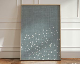 Poster Stormo di uccelli blu per arredamento in stile giapponese scandinavo o nordico, disponibile in formati popolari come 18x24", 20x30" e 50 x 70 cm