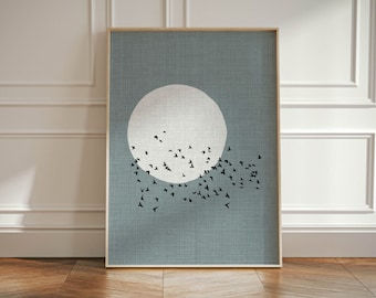 Poster con silhouette di luna nordica - Splendida stampa artistica con stormo di uccelli, decorazione da parete blu, effetto lino, design scandinavo