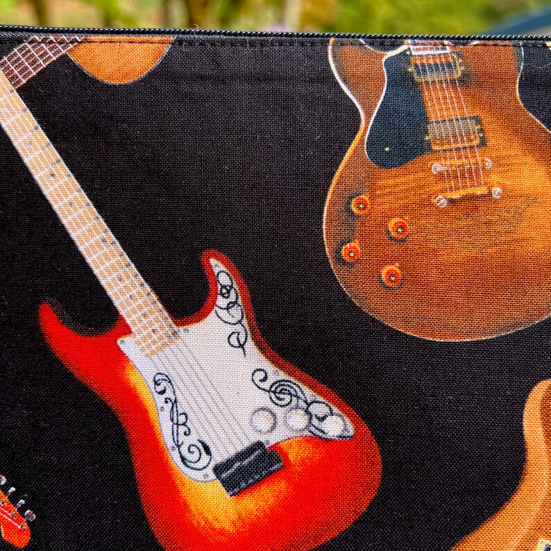 Kulturtasche Guitars Gr.M Bild 4