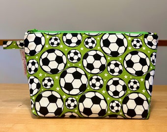 Kulturtasche "Fußball"  (Gr.M)