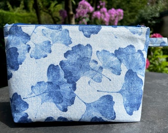 Kosmetiktasche "Ginkgo", blau  (Gr. M)