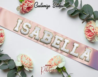 Personalisierte Schärpe Maßgeschneiderte Schärpe Benutzerdefinierte Junggesellinnenabschied und Hochzeit Schärpe Hen Party Schärpe Benutzerdefinierte Brautschärpe Brautjungfer Schärpe Hochzeit Schärpe