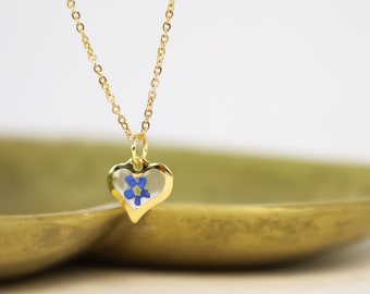 Small Delicate Forget-Me-Not Flower Necklace on Gold Stainless Steel Heart Pendant