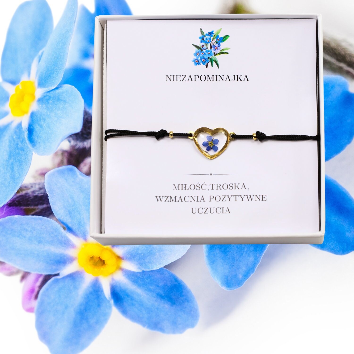 Heart bracelet with Forget-me-not flower, black string