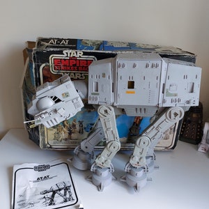 Star Wars - The Empire Strikes Back - AT-AT With Box And Instructions - 1981 Vintage Toys - Space Movie Lucasfilm Fantasy Star wars Movie