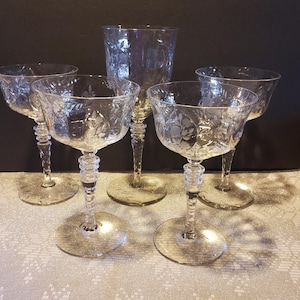Etched Crystal Wine and Champagne Glasses with 3 Ringed Stem - Set of 4
