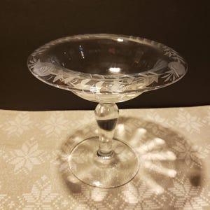 Floral and Leaf Etched Glass Pedestal Bowl Compote Dish - Vintage